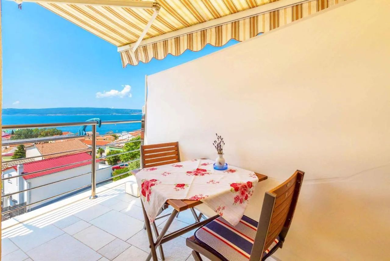 Holiday Homes In Selce 41669 Apartment