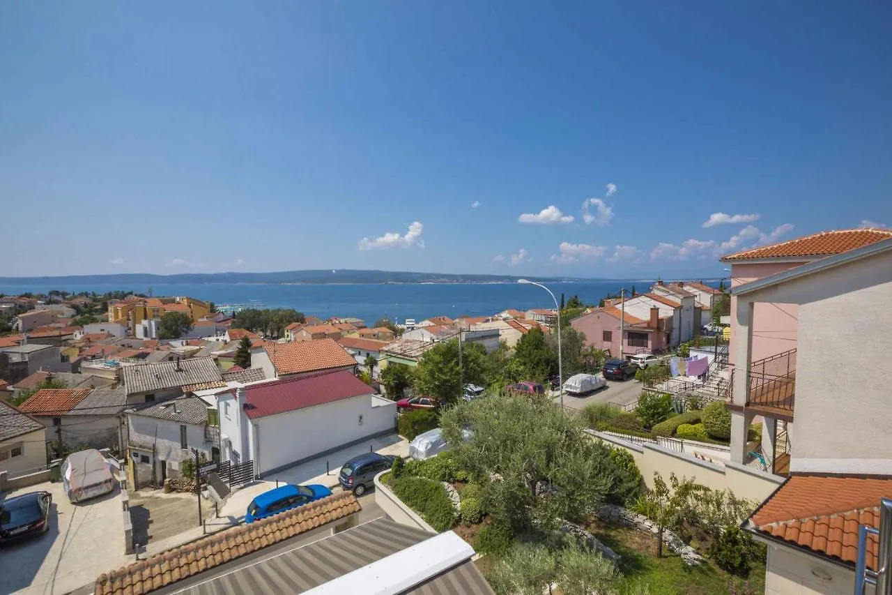 Holiday Homes In Selce 41669 Apartment