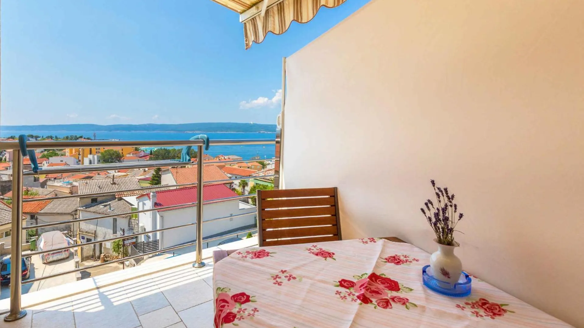 Holiday Homes In Selce 41669