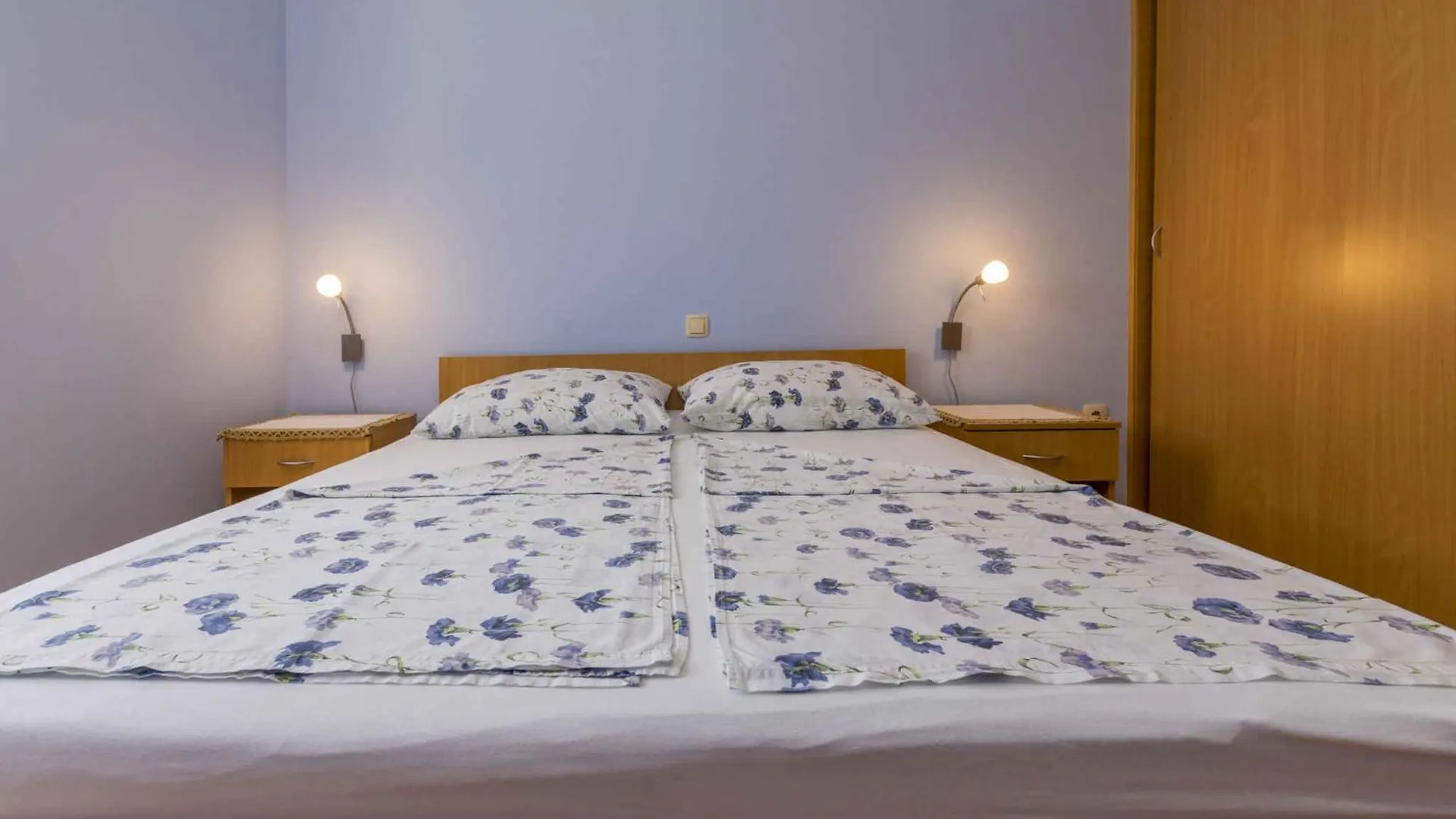 Holiday Homes In Selce 41669 0*,  Croatia